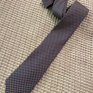 Jos. A. Bank Navy and Peach Geometric Tie